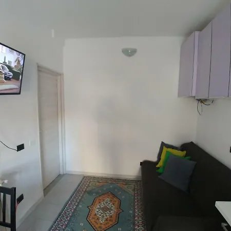 Bilocale A Apartment